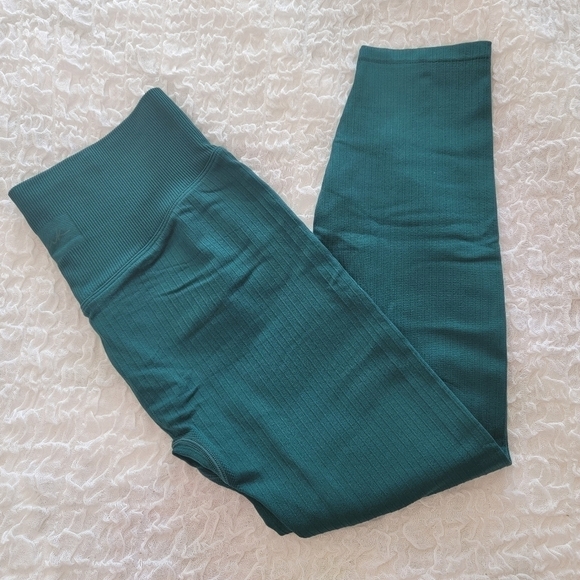 Pink Active Green Seamless Leggings Size M Medium High Waist 7/8 tight - Picture 1 of 12